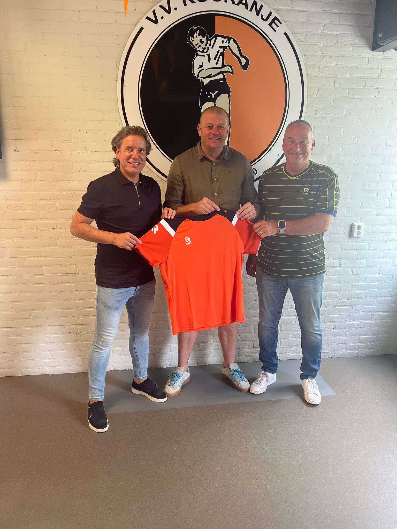 Van Hummel naar Robey: nieuwe kledingleverancier
